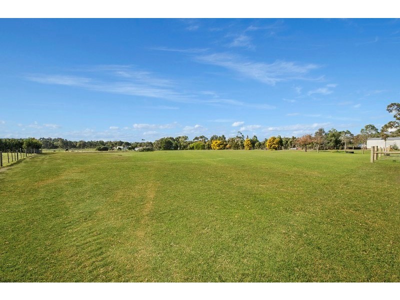 Lot 2/1068 Bannockburn-Shelford Road, Teesdale VIC 3328