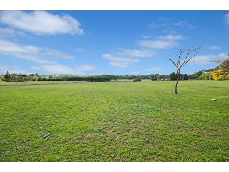 Lot 2/1068 Bannockburn-Shelford Road, Teesdale VIC 3328