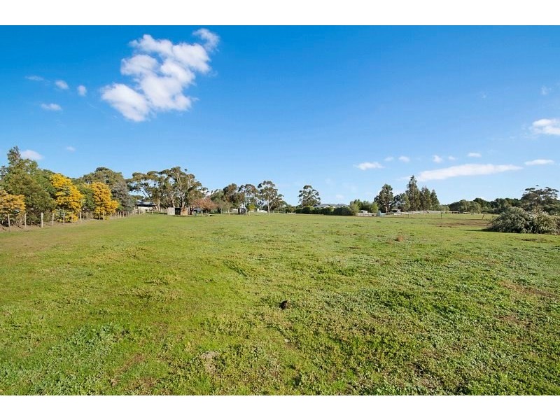 Lot 2/1068 Bannockburn-Shelford Road, Teesdale VIC 3328