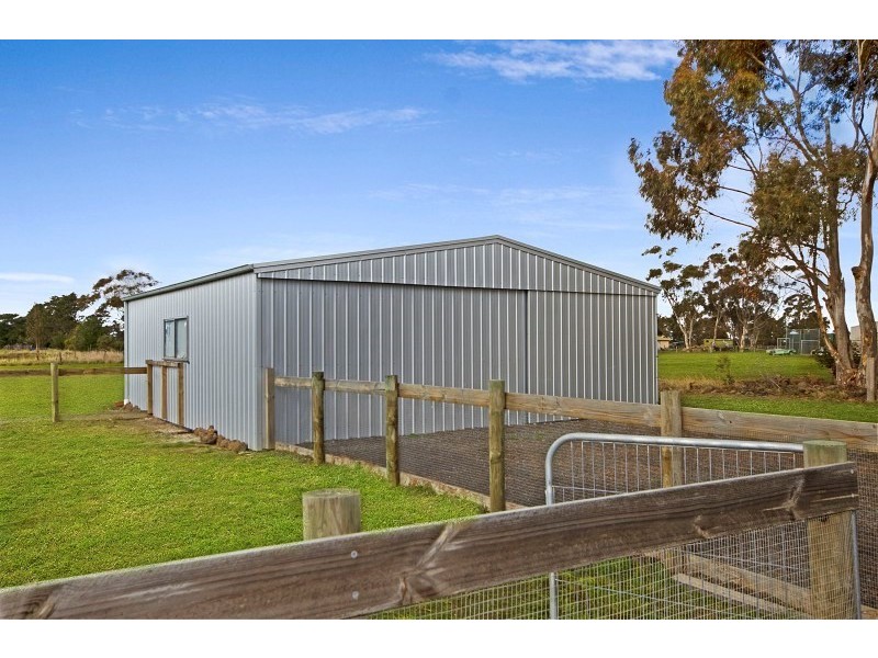 22 Brady Road, Lethbridge VIC 3332