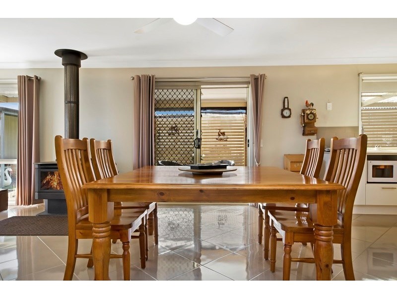 73 Moreillon Boulevard, Bannockburn VIC 3331