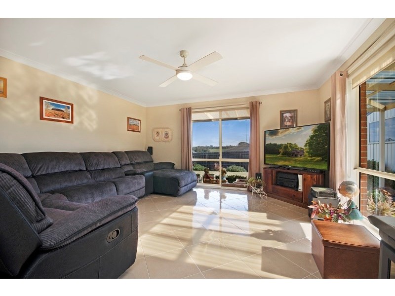 73 Moreillon Boulevard, Bannockburn VIC 3331