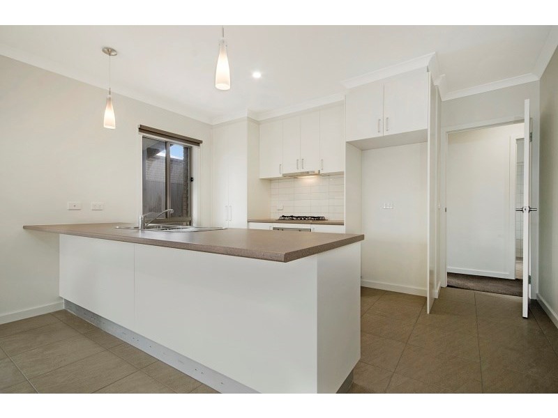 Unit 4/19 Burnside Road, Bannockburn VIC 3331