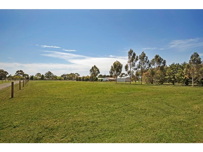 Lot 4/20 Lowndes Road, Bannockburn VIC 3331