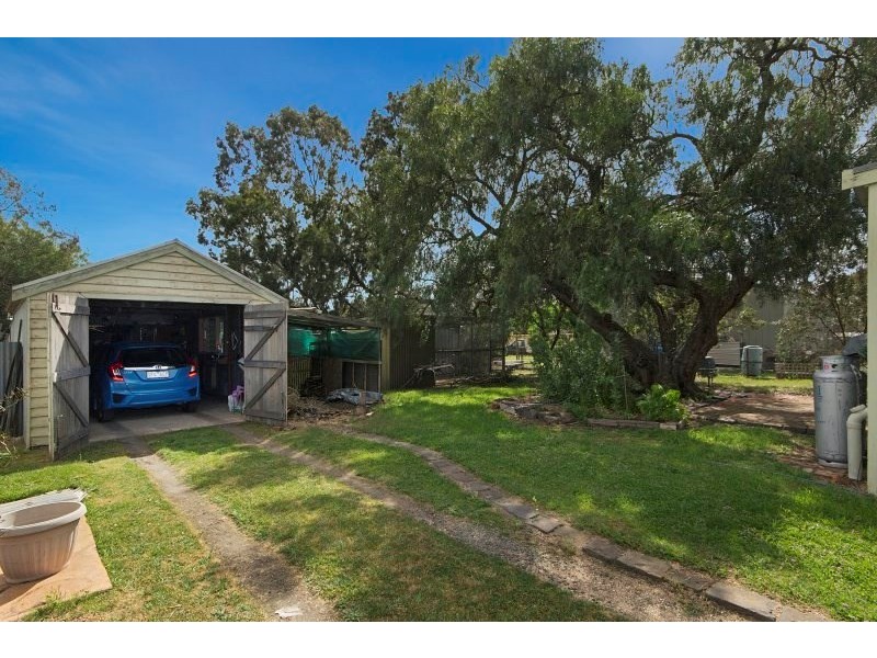 15 Mercer Street, Inverleigh VIC 3321