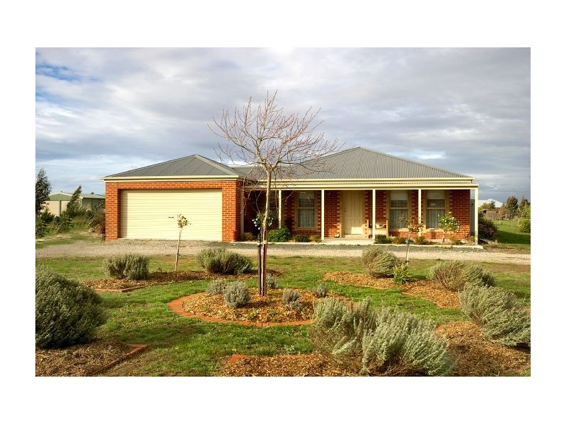14 Inverlochy Drive, Bannockburn VIC 3331