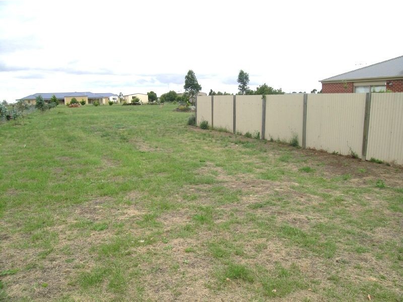 14 Inverlochy Drive, Bannockburn VIC 3331