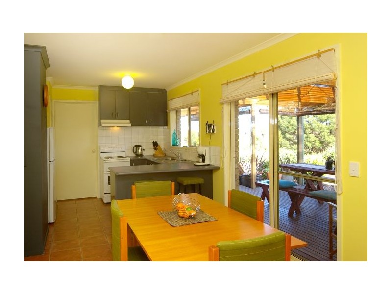 23 Sutherland Street, Teesdale VIC 3328