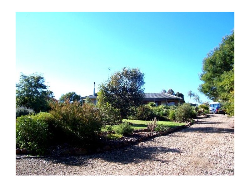 23 Sutherland Street, Teesdale VIC 3328