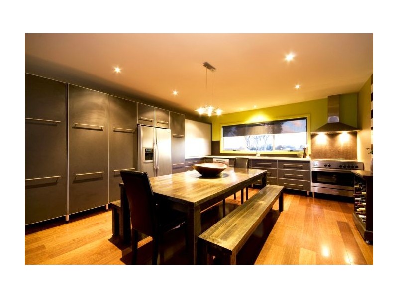 8 Thomas Court, Bannockburn VIC 3331