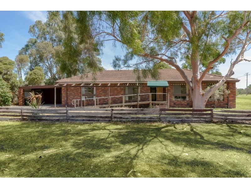 39 Stephenson Street, Lethbridge VIC 3332