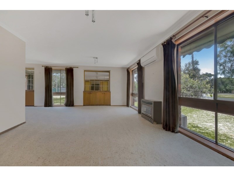 39 Stephenson Street, Lethbridge VIC 3332