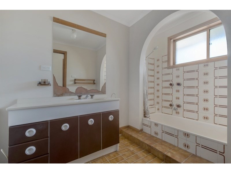 39 Stephenson Street, Lethbridge VIC 3332