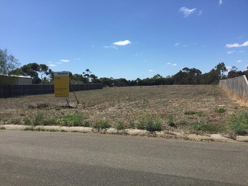 12 Bournbank Avenue, Bannockburn VIC 3331