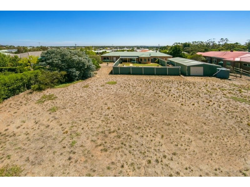 11 Earl Crescent, Bannockburn VIC 3331