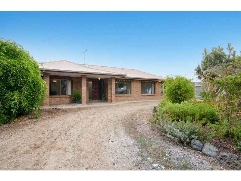 27 Steddy Road, Lethbridge VIC 3332