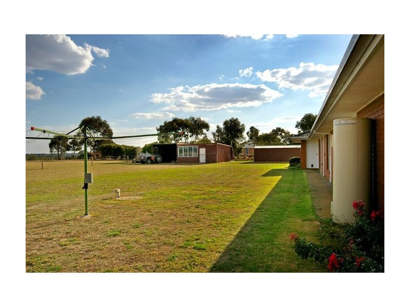 9 Rankin Road, Inverleigh VIC 3321