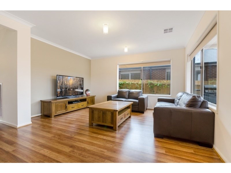 48 Willowbrae Way, Bannockburn VIC 3331