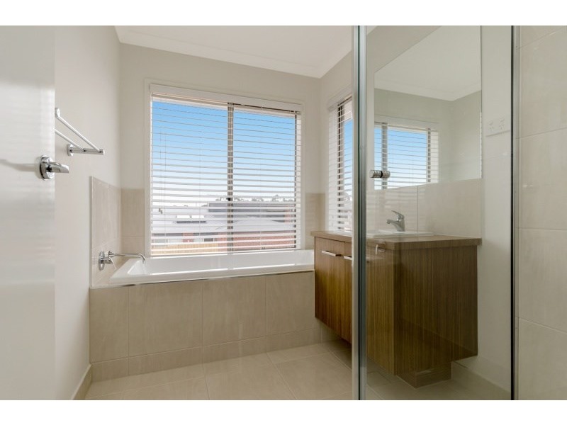 48 Willowbrae Way, Bannockburn VIC 3331