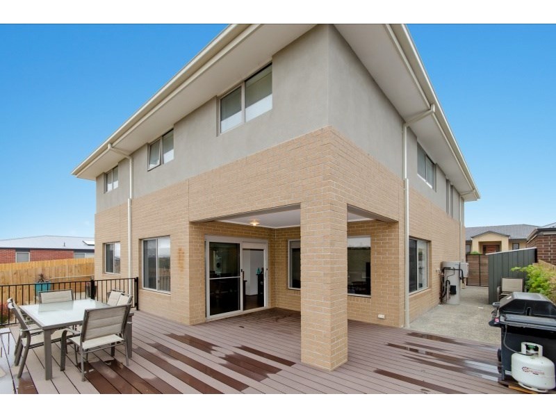 48 Willowbrae Way, Bannockburn VIC 3331