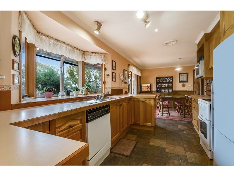 2464 Steiglitz Road, Steiglitz VIC 3331