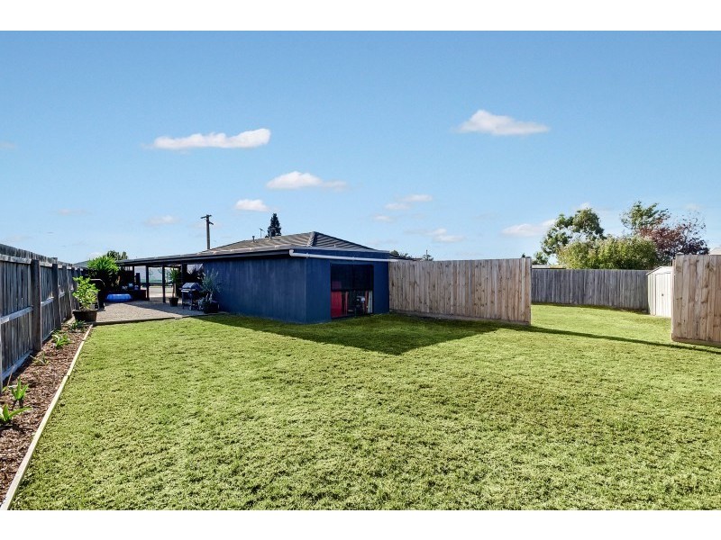 4 Grange Court, Corio VIC 3214