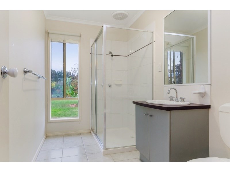 5 Lucien Place, Bannockburn VIC 3331
