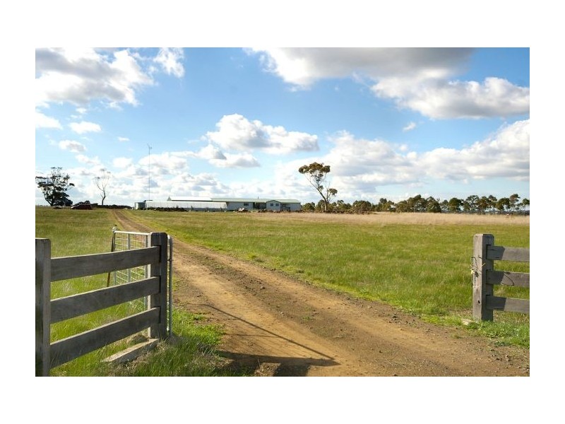 1098 Hamilton Highway, Stonehaven VIC 3221