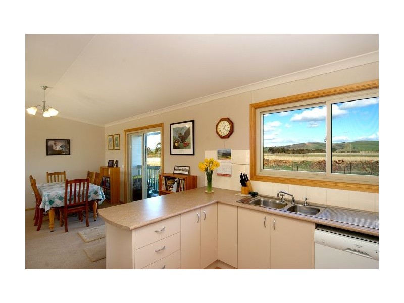 1098 Hamilton Highway, Stonehaven VIC 3221