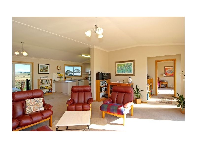 1098 Hamilton Highway, Stonehaven VIC 3221