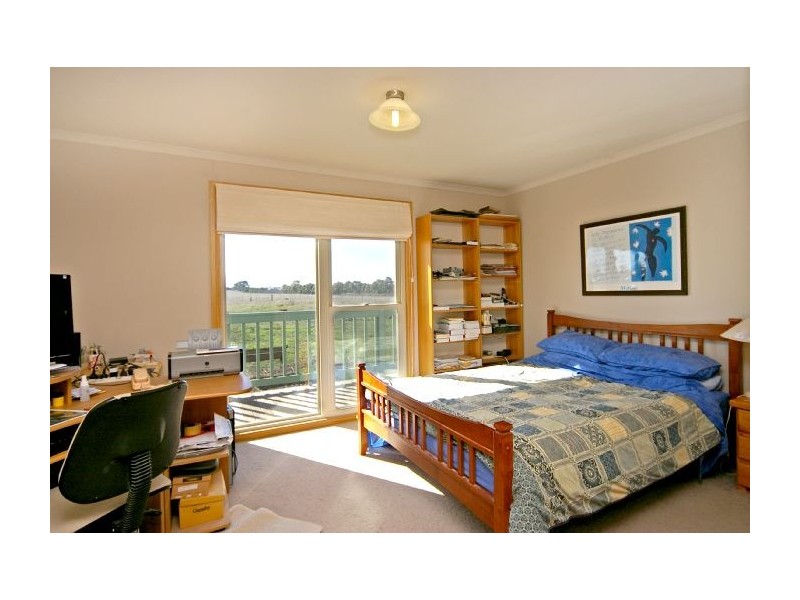 1098 Hamilton Highway, Stonehaven VIC 3221