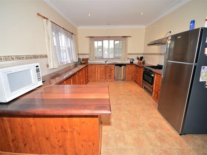 9 High Street, Bannockburn VIC 3331