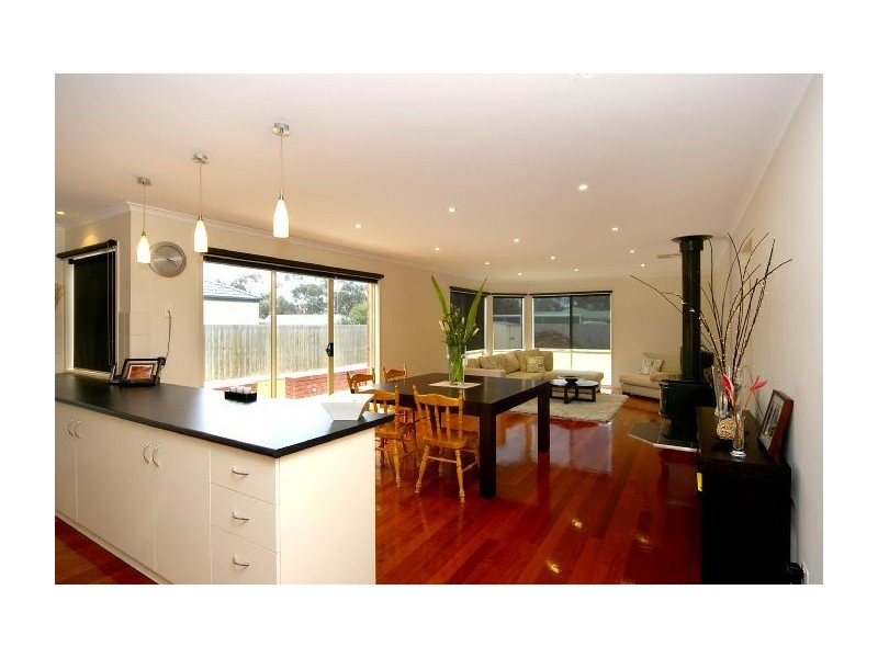 14 James Place, Bannockburn VIC 3331