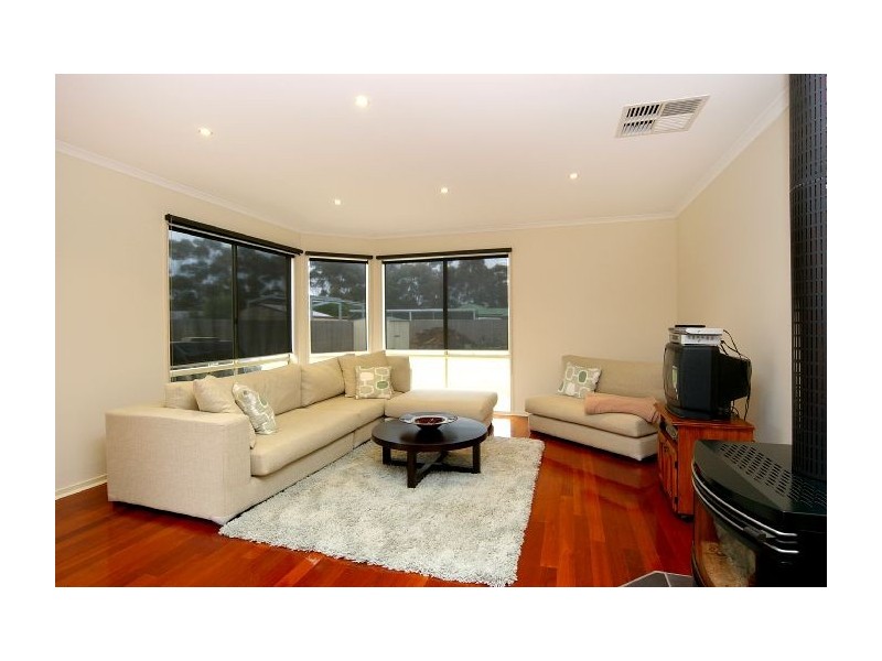 14 James Place, Bannockburn VIC 3331