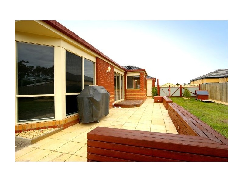 14 James Place, Bannockburn VIC 3331