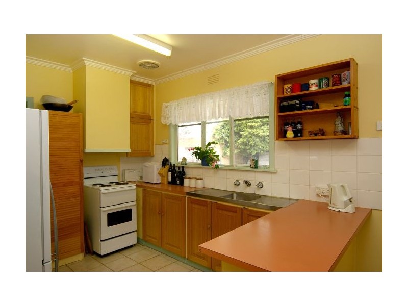 68 Kinlock Street, Bell Post Hill VIC 3215