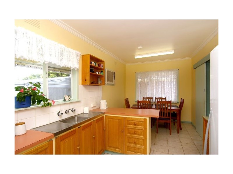 68 Kinlock Street, Bell Post Hill VIC 3215