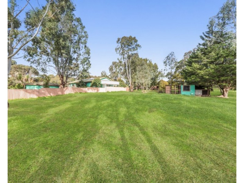 1 River Drive, Teesdale VIC 3328