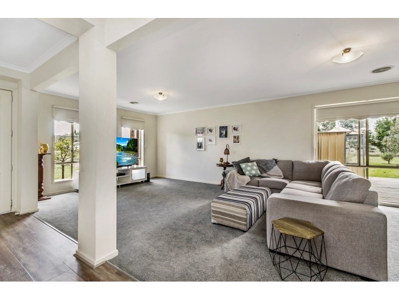 9 Middleton Drive, Bannockburn VIC 3331