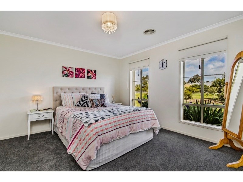 9 Middleton Drive, Bannockburn VIC 3331