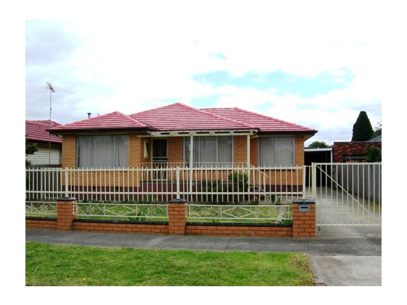 21 Dunloe Avenue, Norlane VIC 3214