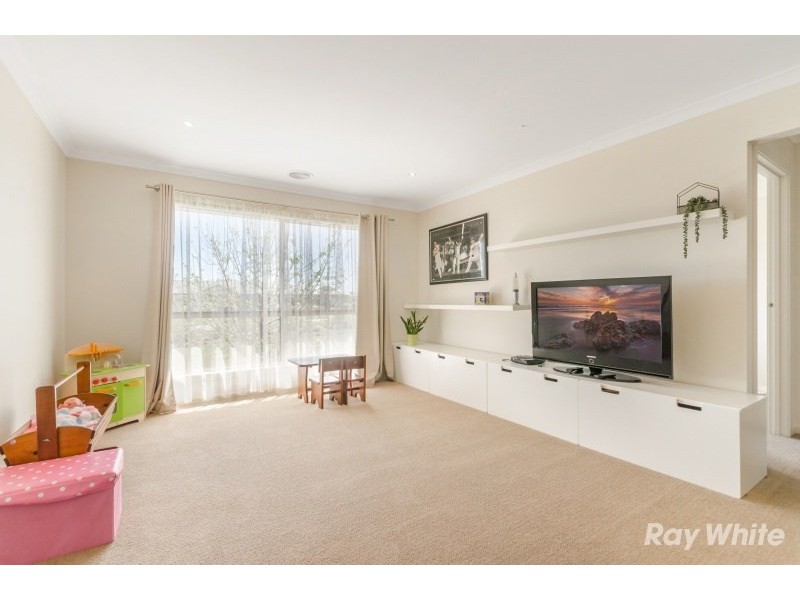 18 Macrossan Avenue, Bannockburn VIC 3331