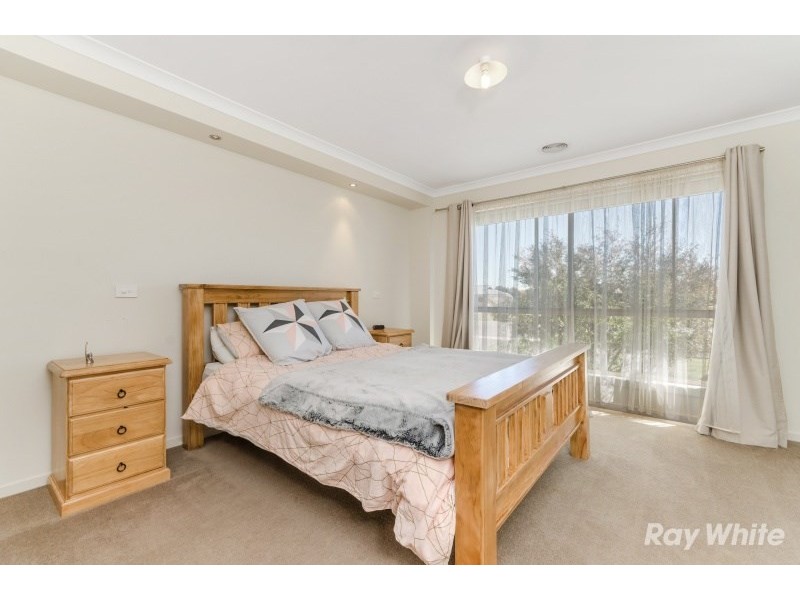 18 Macrossan Avenue, Bannockburn VIC 3331