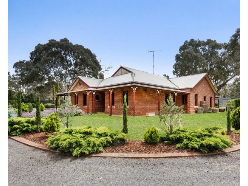 184 Common Road, Inverleigh VIC 3321