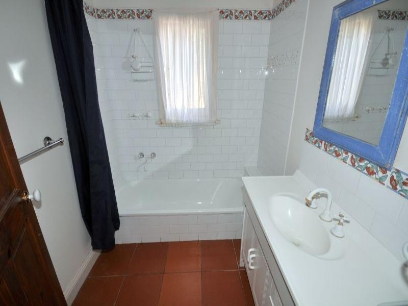 2 Coral Close, Hamlyn Heights VIC 3215