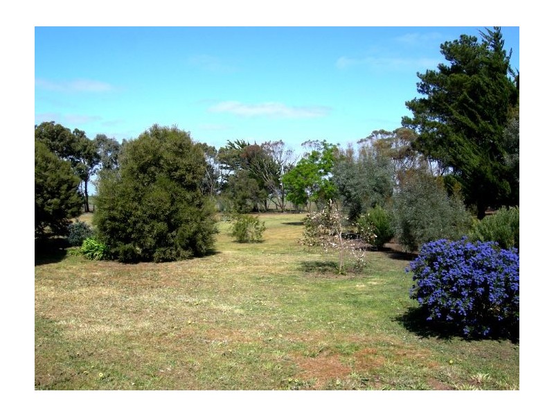 1519 Mount-Mercer Road, Shelford VIC 3329