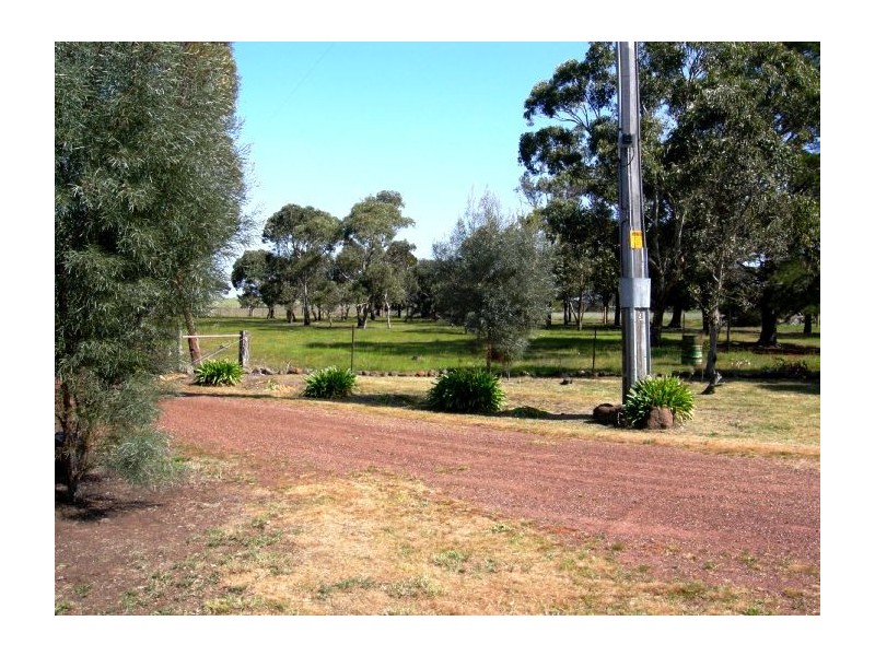 1519 Mount-Mercer Road, Shelford VIC 3329