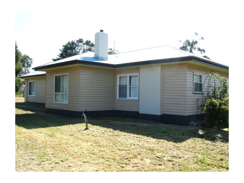 1519 Mount-Mercer Road, Shelford VIC 3329