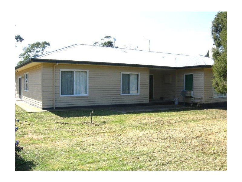 1519 Mount-Mercer Road, Shelford VIC 3329