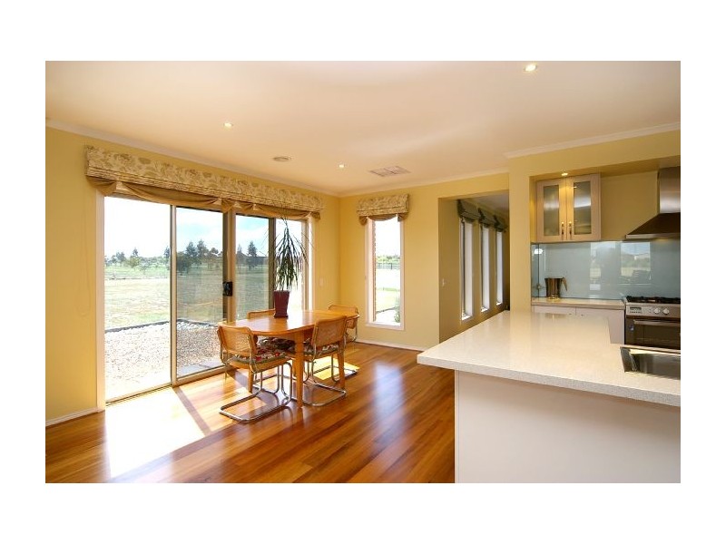 94 Yverdon Drive, Bannockburn VIC 3331